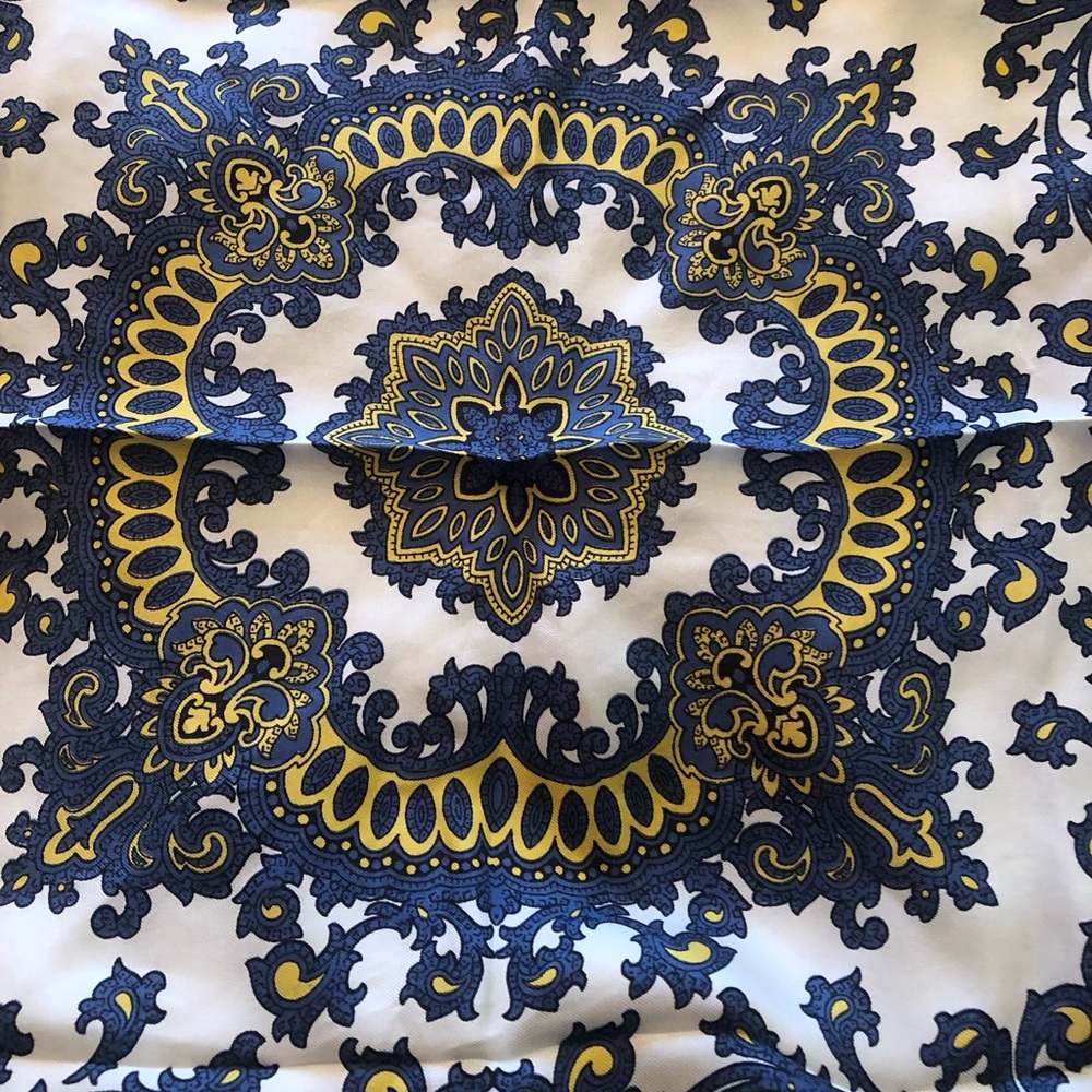 Patricia Dumont Silk square scarf baroque
